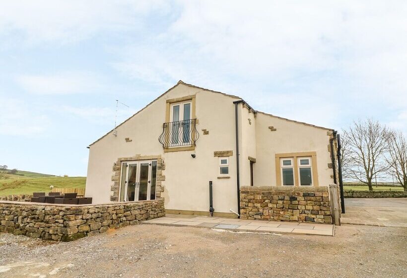 Meadow Cottage