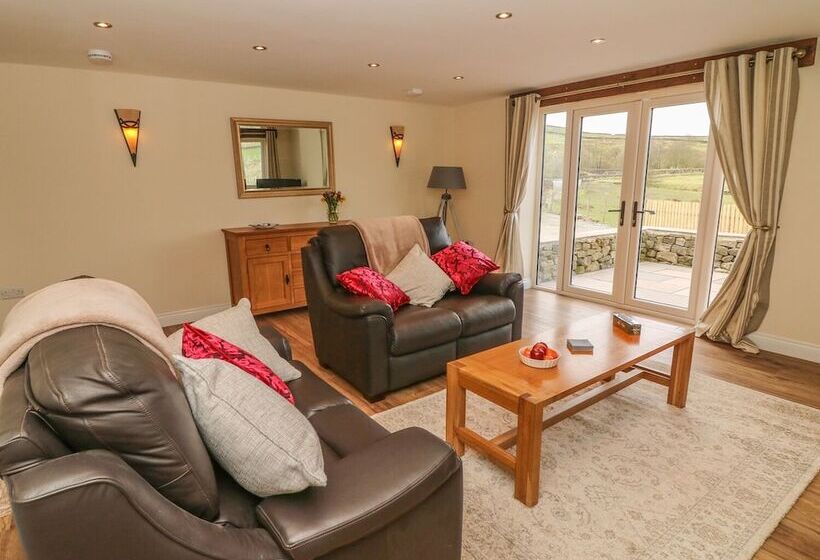 Meadow Cottage