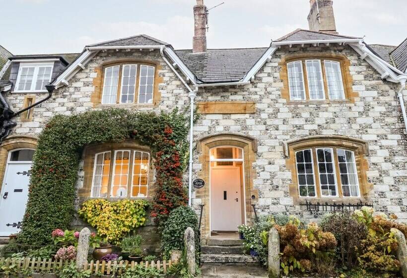 Old Gaol Cottage