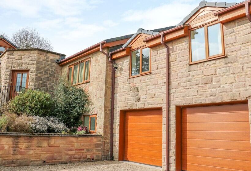 Stonecroft Lodge
