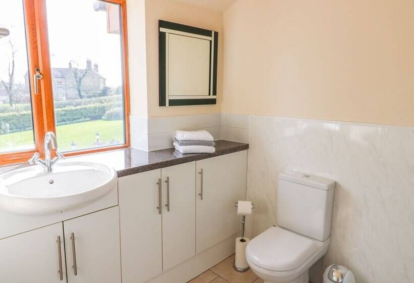Stonecroft Lodge