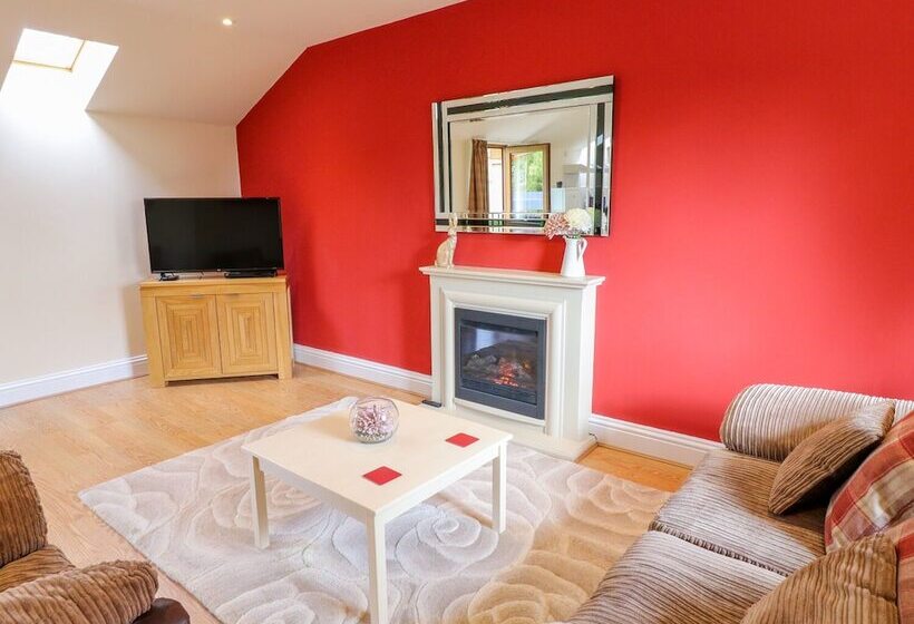 Stonecroft Lodge
