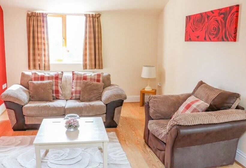 Stonecroft Lodge