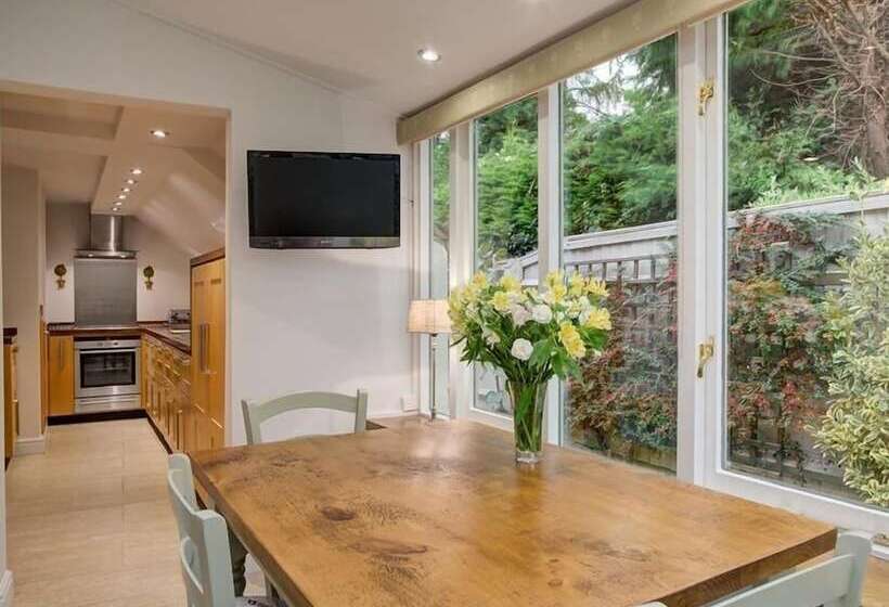 Sunnyside Cottage