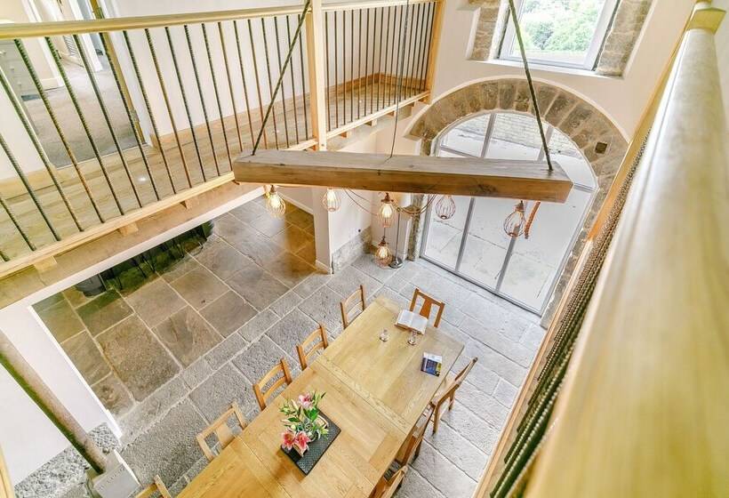 Top Barn