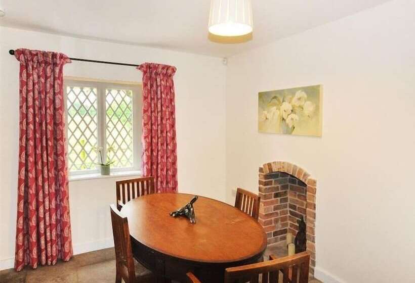 Warmwell Lodge