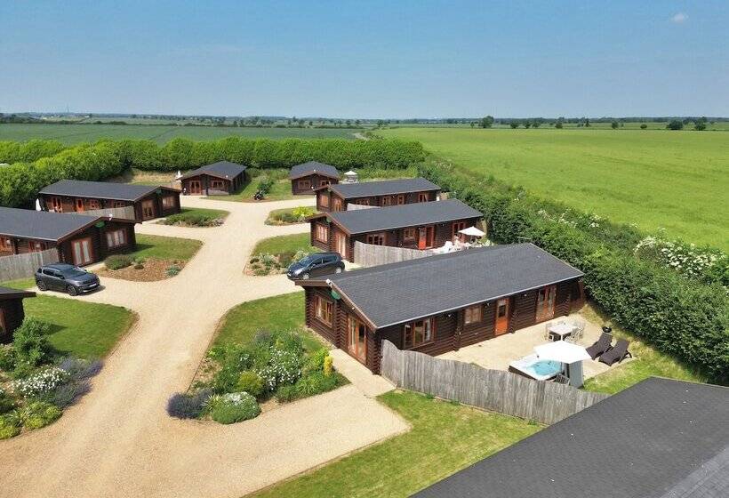 Willow Lodge