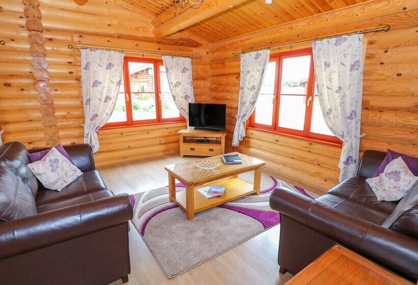 Willow Lodge