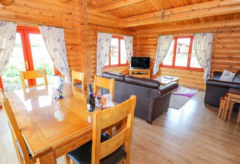Willow Lodge