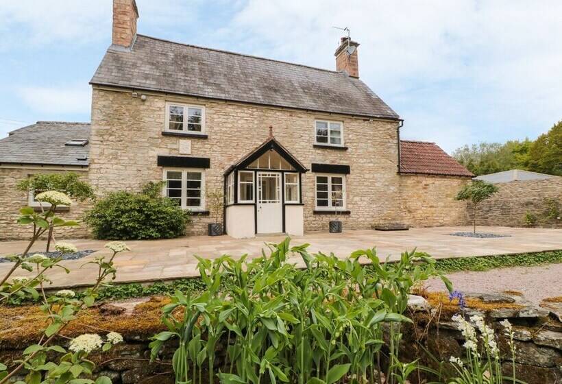 Worcester Lodge