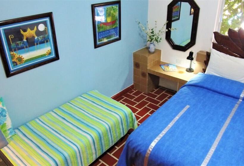 تختخواب و صبحانه Baldwin S Guest House Cozumel