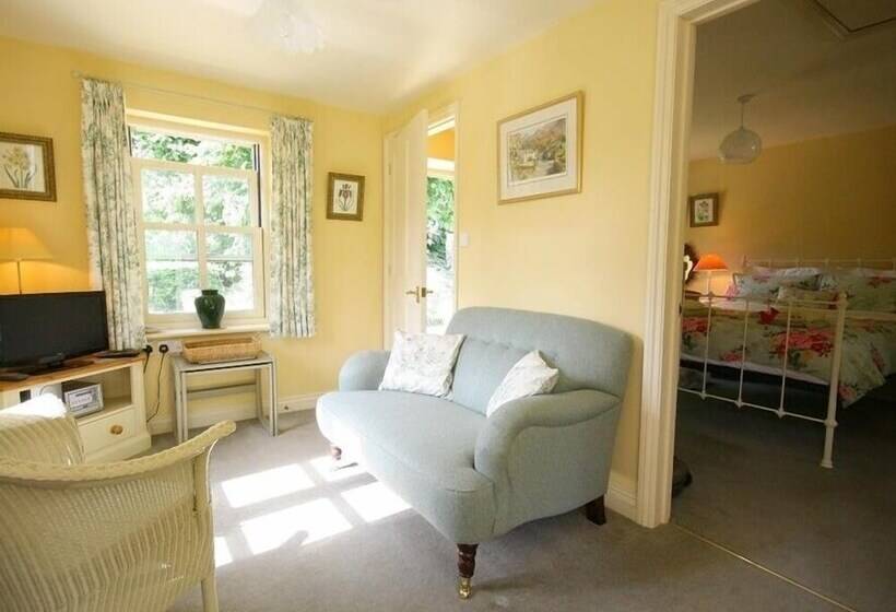 Garden Cottage