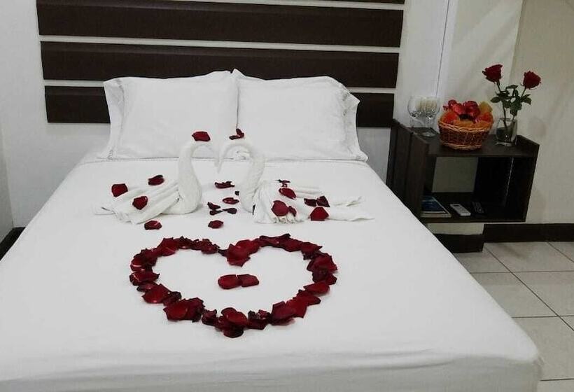 Gladys Room