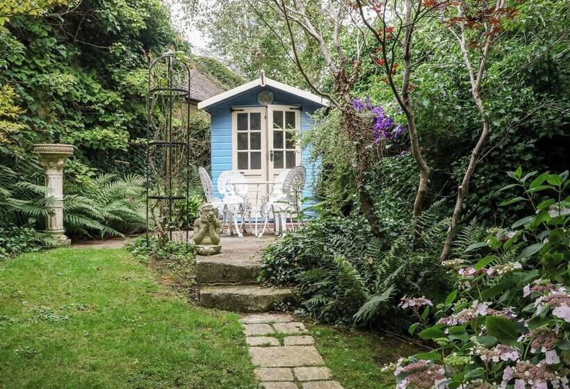 Hadcroft Cottage