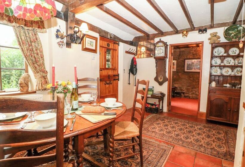 Hadcroft Cottage