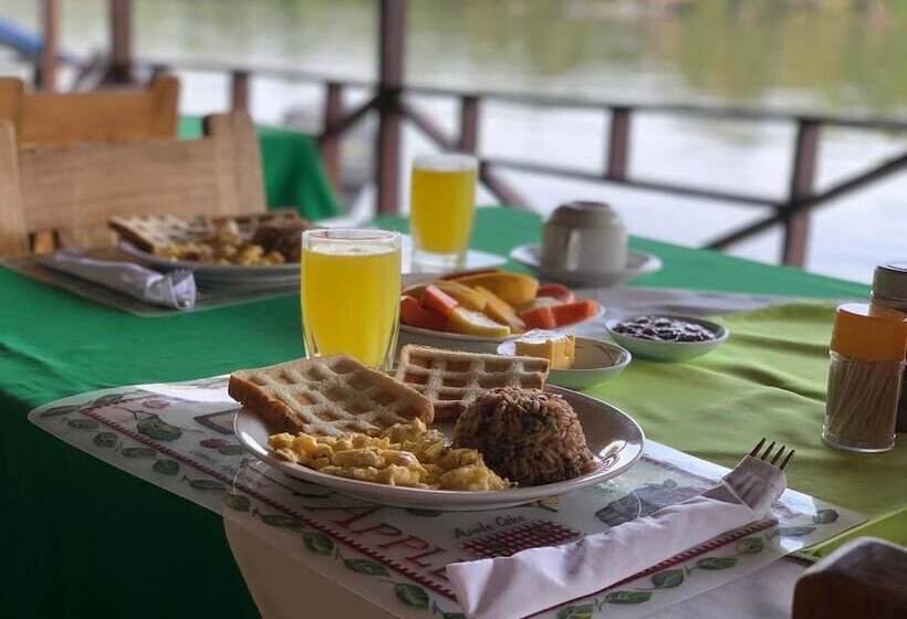 هتل All Rankins Eco Lodge