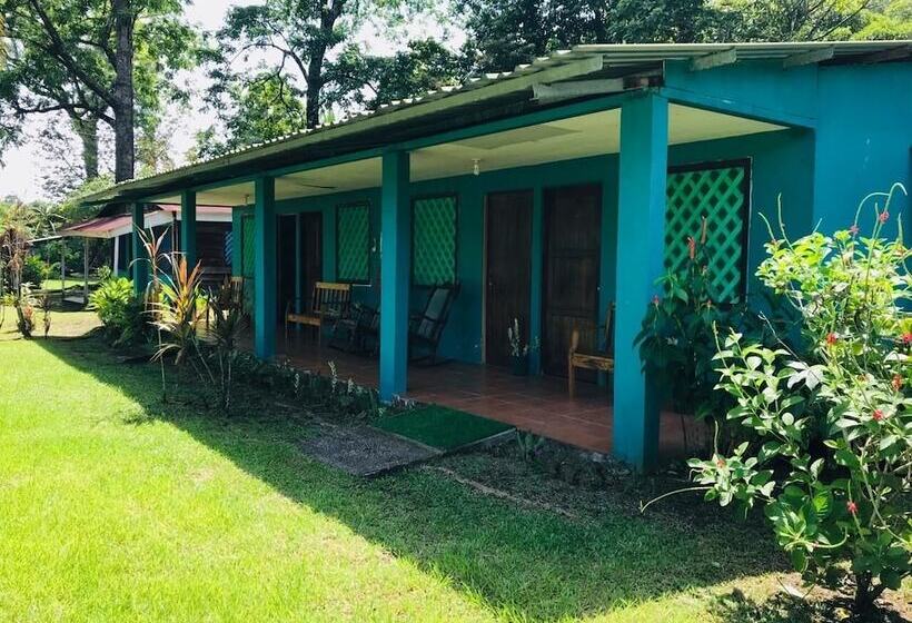 هتل All Rankins Eco Lodge
