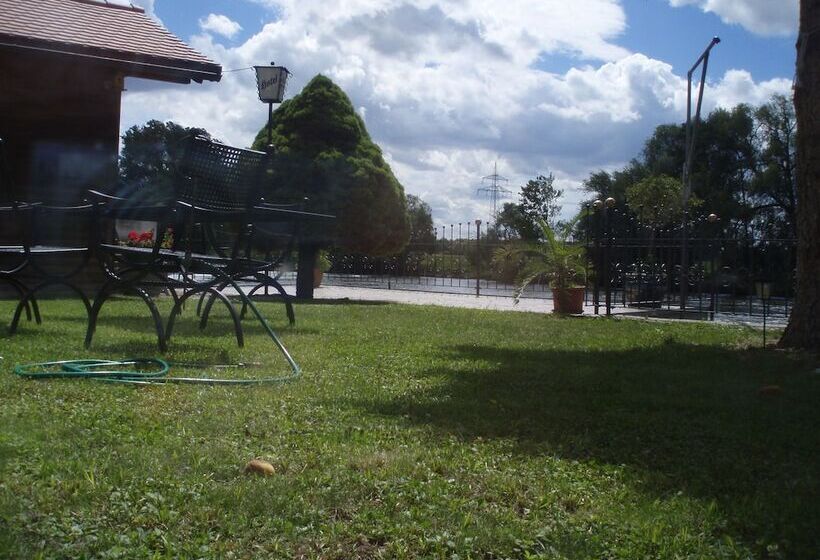 בית מלון כפרי Appartementhaus Trapper