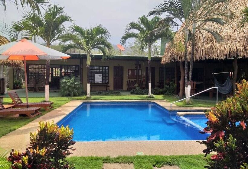 בית מלון כפרי Cabinas Coyote Lodge Costa Rica