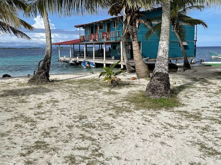 هتل Enjoy San Blas Diablo Island