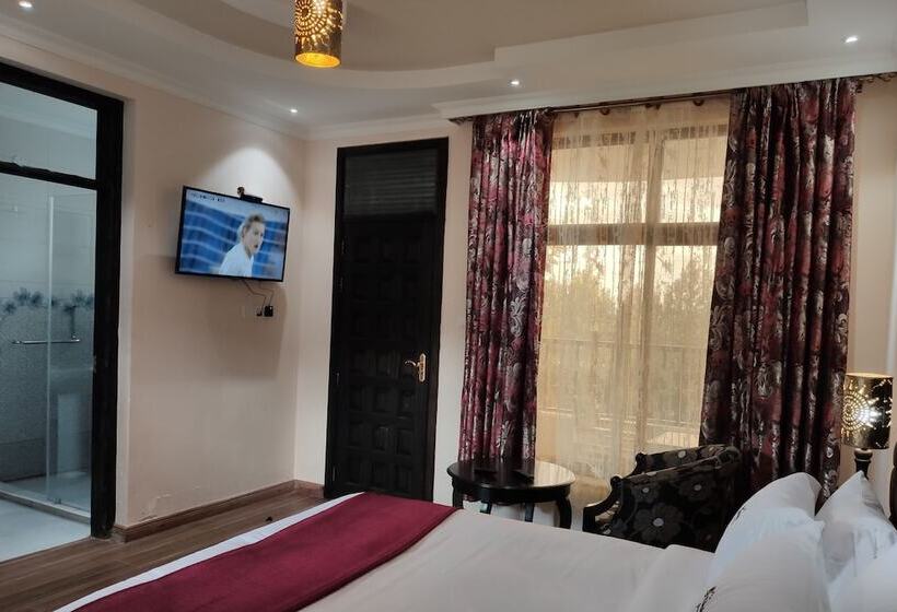 هتل Kiikaloh Grand Resort