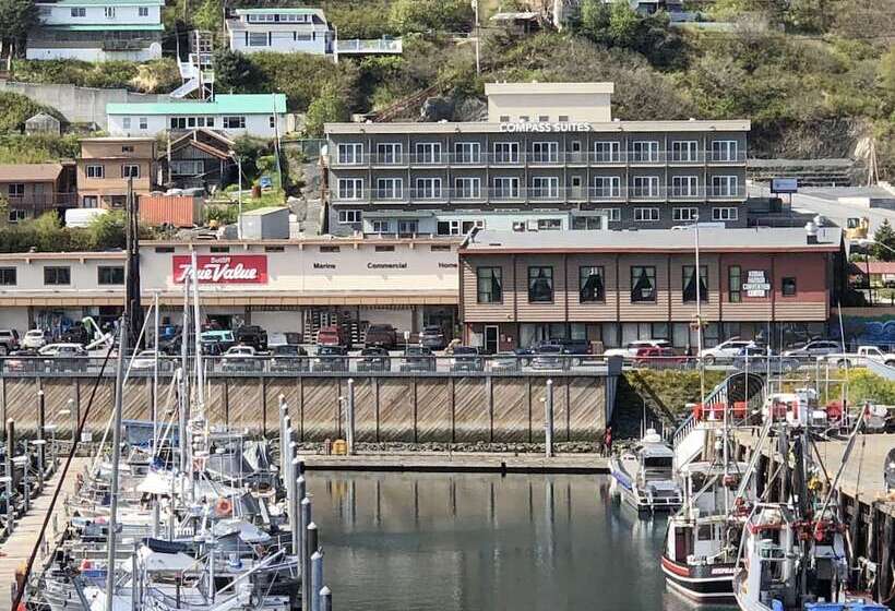 فندق Kodiak Compass Suites
