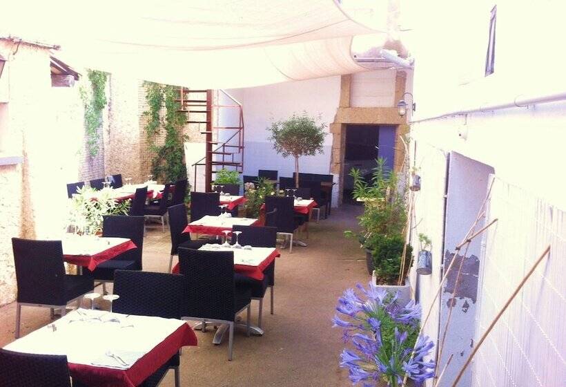 酒店 Le Moderne