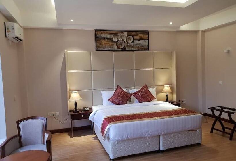 ホテル Mount Royal Villa