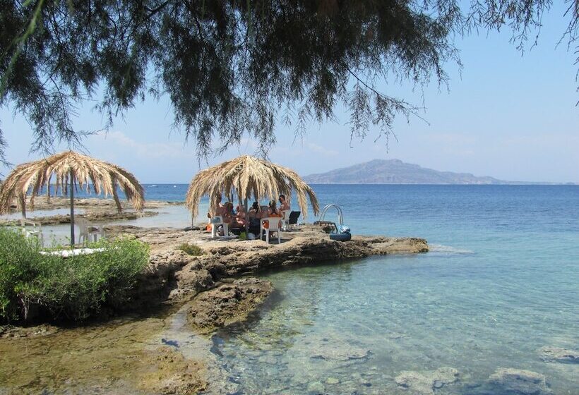 Lakonia Bay Apartments