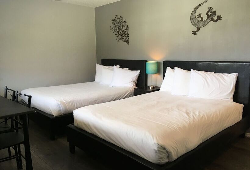 Maple Leaf Motel & Rv Resort