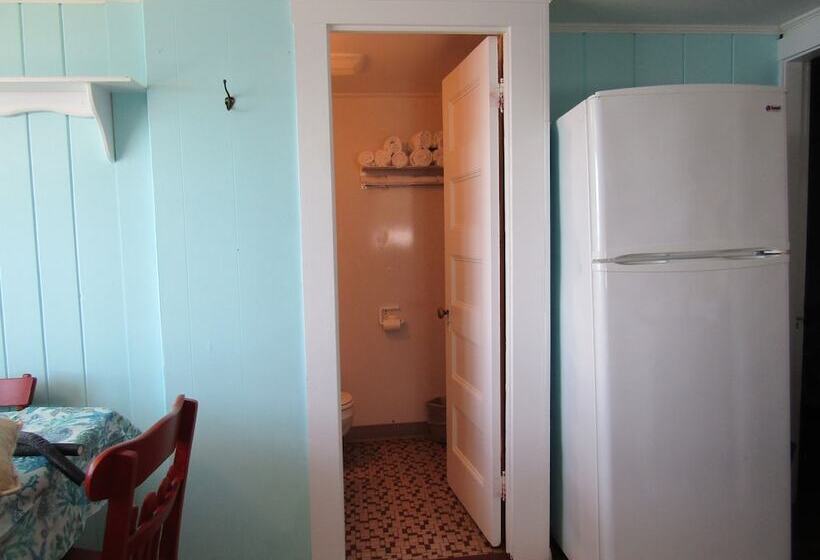 Oceana Cottages
