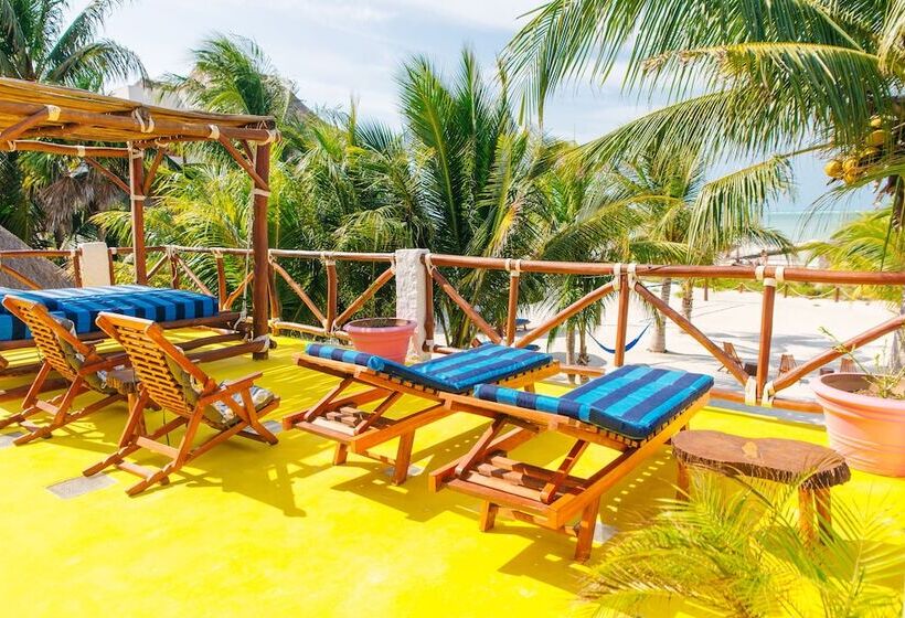 پانسیون Casa Luz Beach Front Holbox