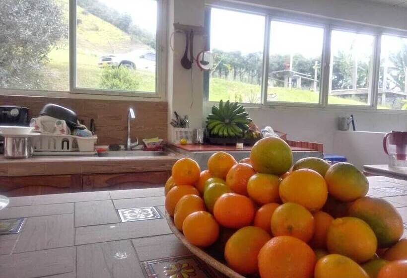 پانسیون Posada Aguanile Finca La Diana