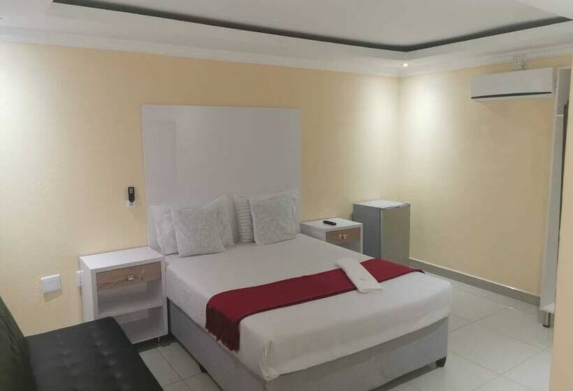 膳宿费 Tswinga Guest House