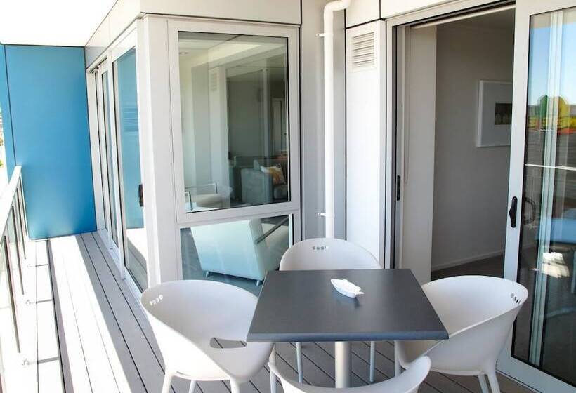 Quayside Apartments