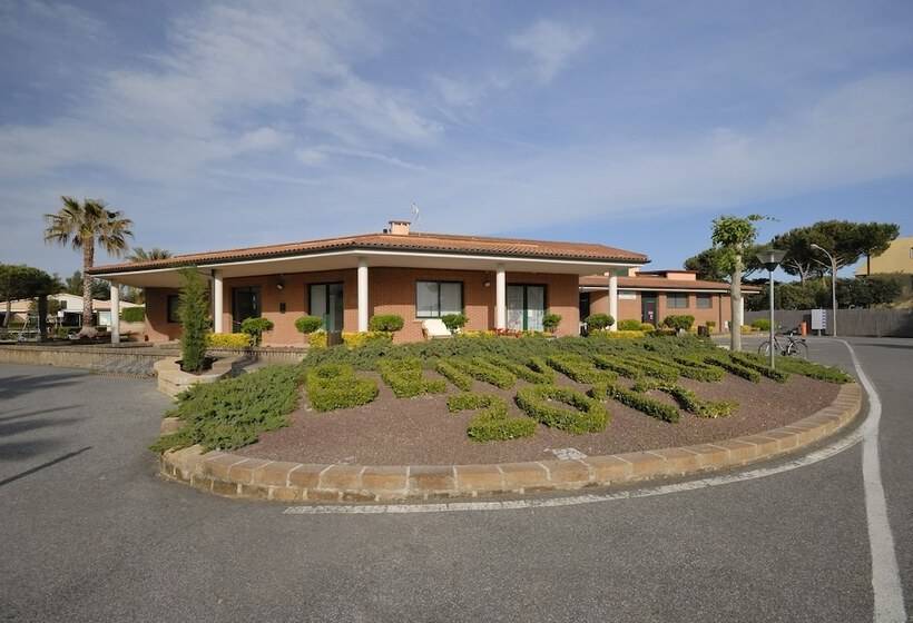 اقامتگاه La Cecinella