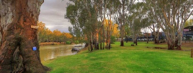 استراحتگاه Big4 Deniliquin Holiday Park