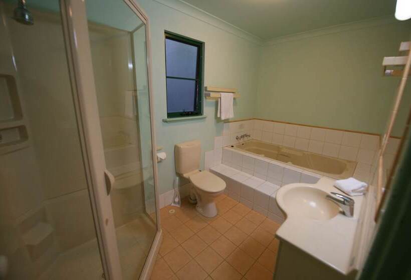 אתר נופש Gracetown Caravan Park