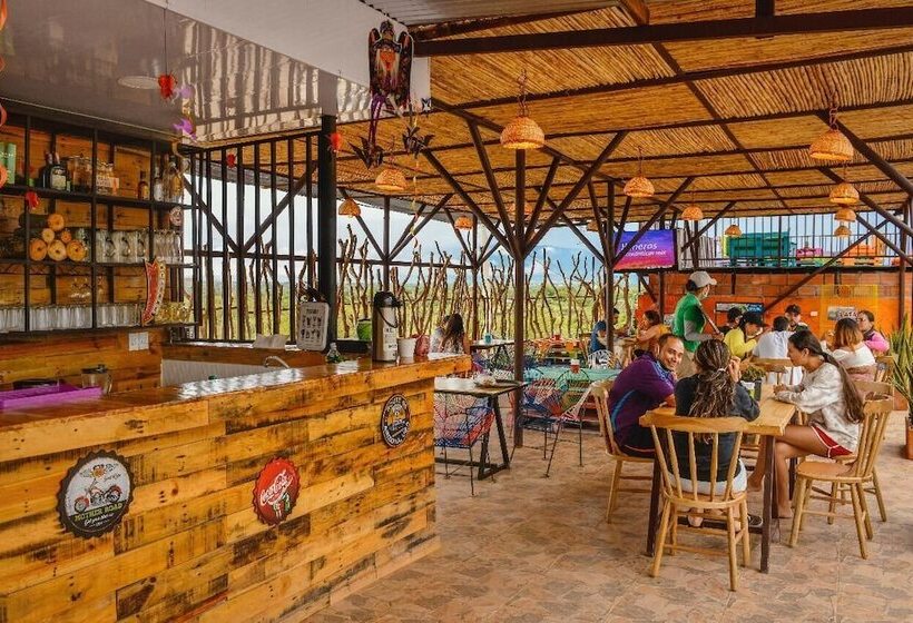 Tubo Hotel La Tatacoa   Campsite