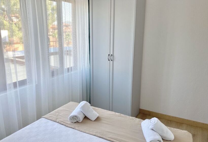 Amigo Apartments