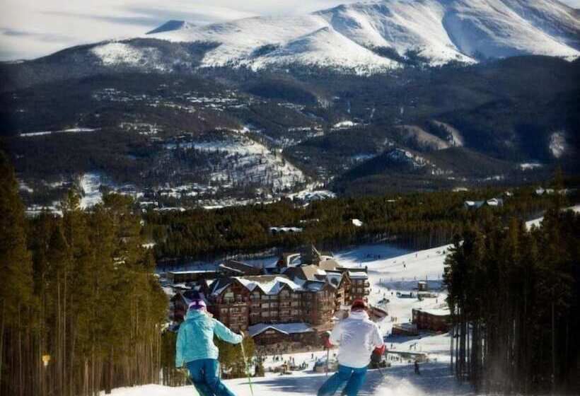 هتل 4 Bedroom Ski In, Ski Out Mountain Vacation Rental Located Next To Historic Main Street In Downtown