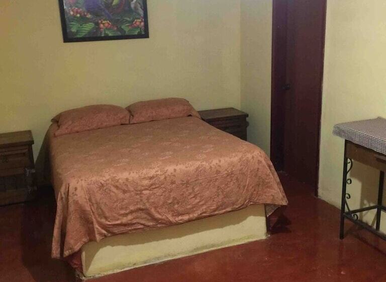בית מלון כפרי Casa De Campo Y Cabañas Los ángeles