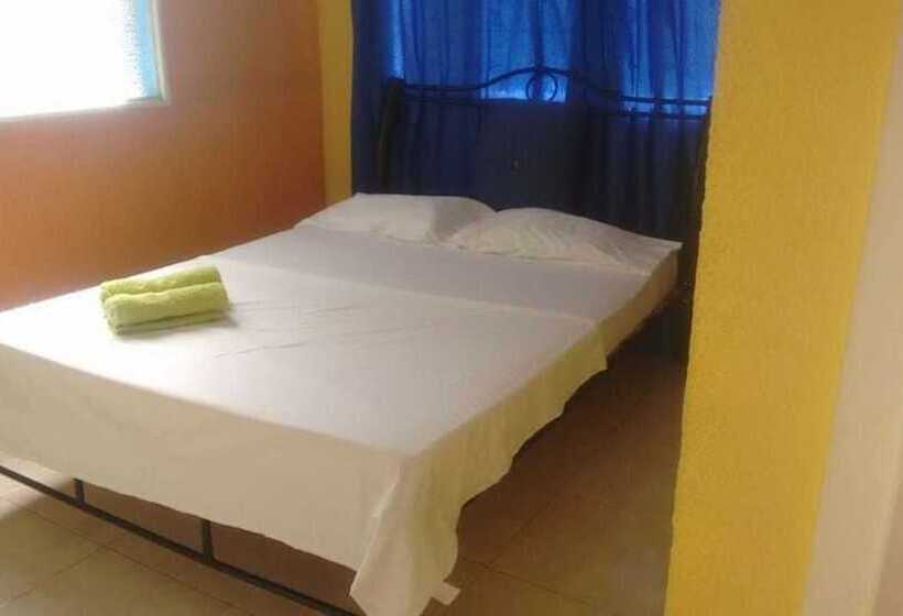 هتل Centro Vacacional Maria Dayana