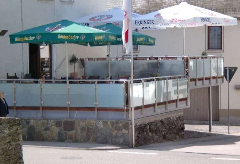 فندق Deutsches Haus