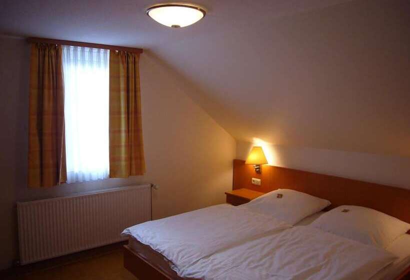 فندق Deutsches Haus