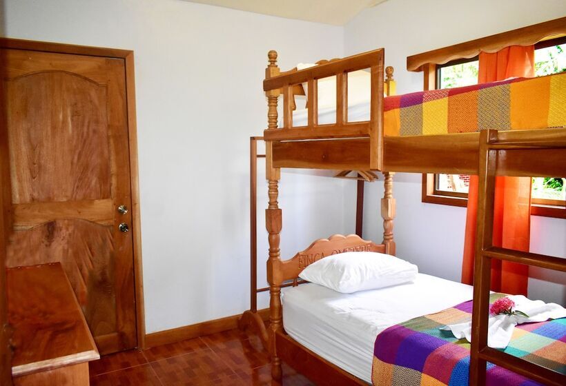 هتل Finca Ometepe