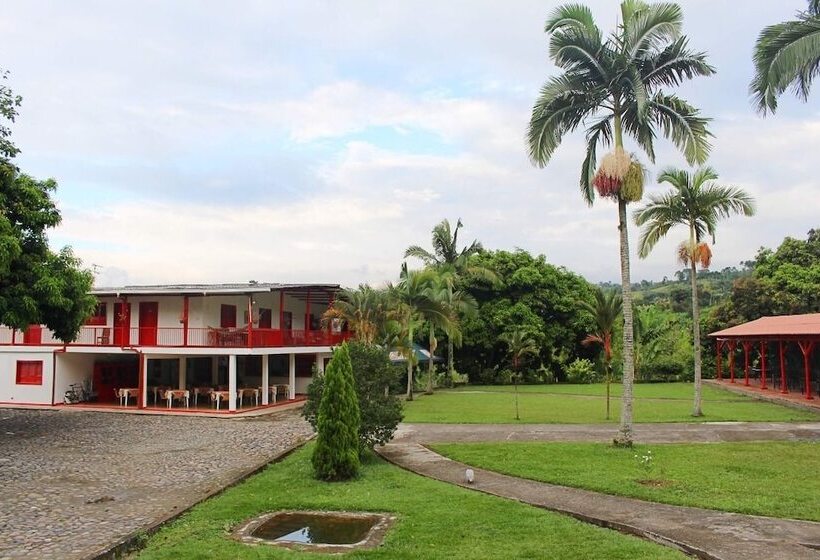 هتل Hacienda El Caney