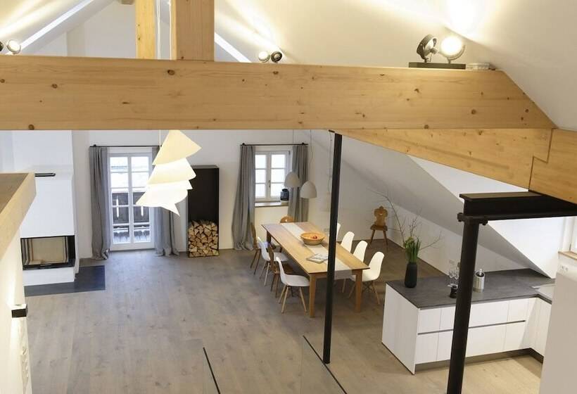 هتل Haus Heimat 1883