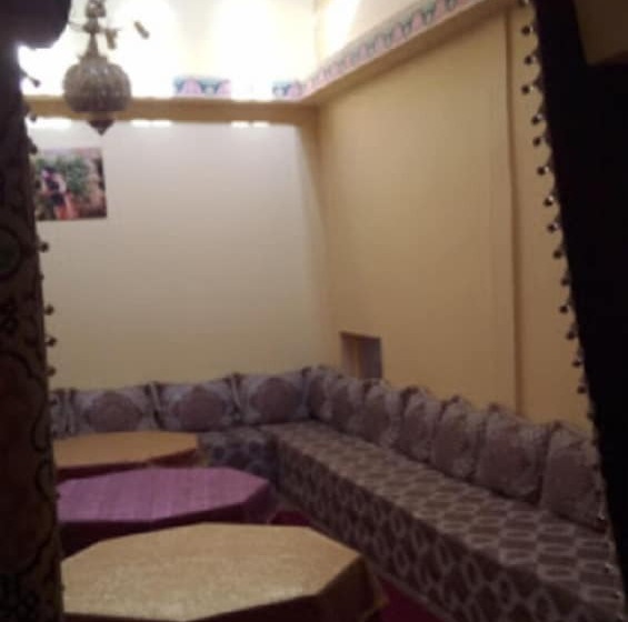 ホテル Hôtel Maghni