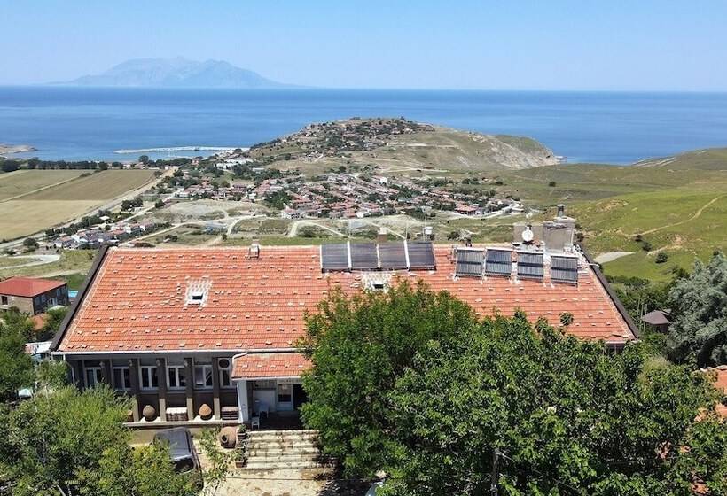 هتل Imbros